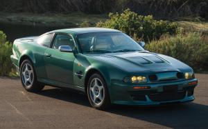 Aston Martin Vantage Le Mans V600